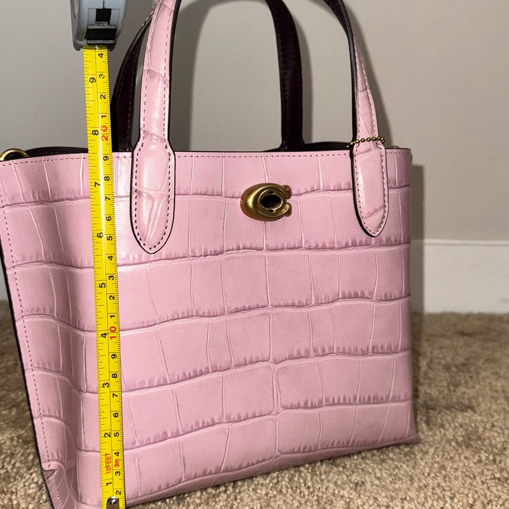 Coach Lilac Croc-Embossed Willow 24 Tote - Picture 4 of 7